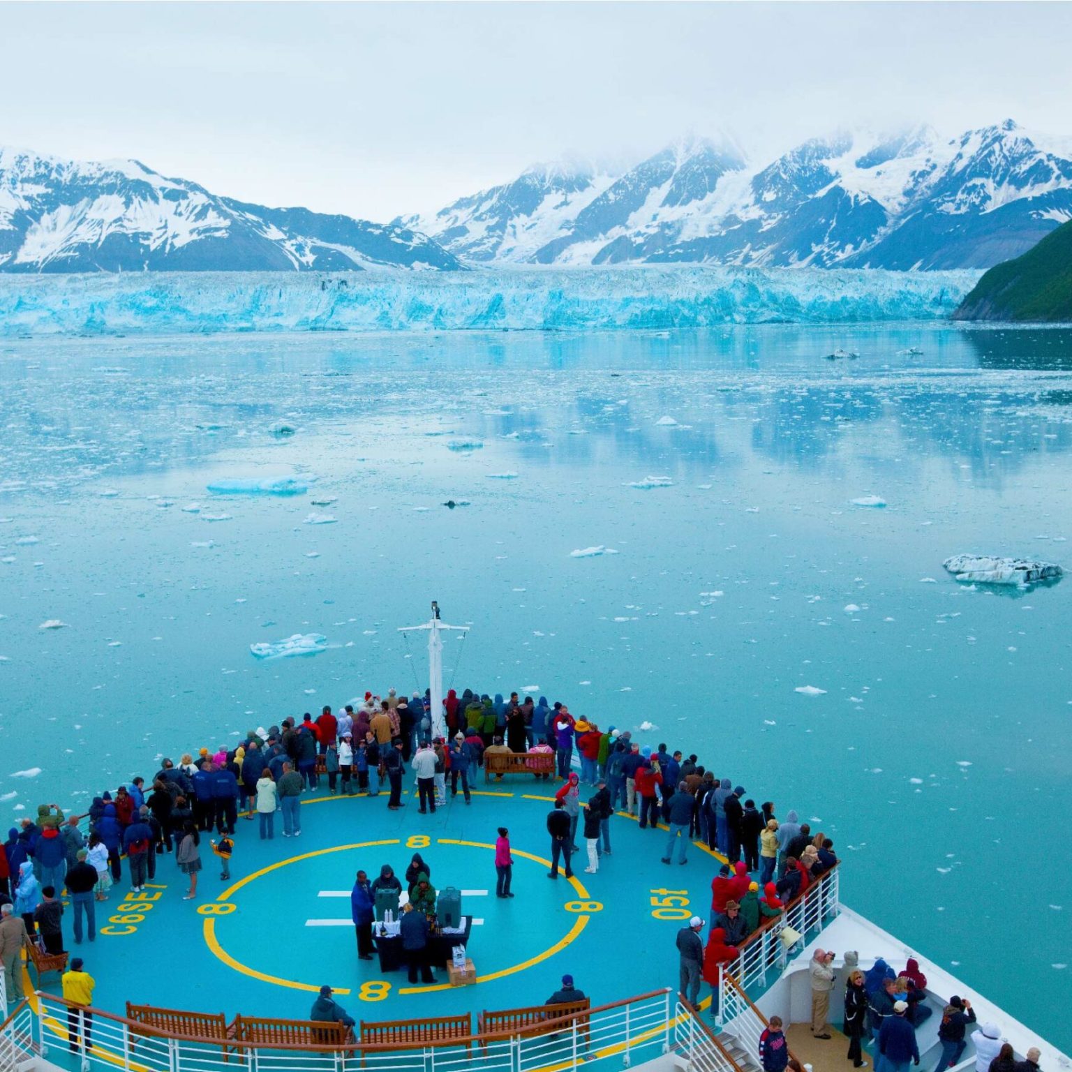 RCI_RD_HubbardGlacier053F_Ret (small)